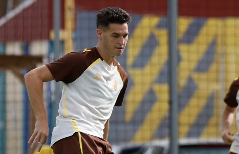 Mármol baja; Clemente y Viti entre interrogantes para el once titular