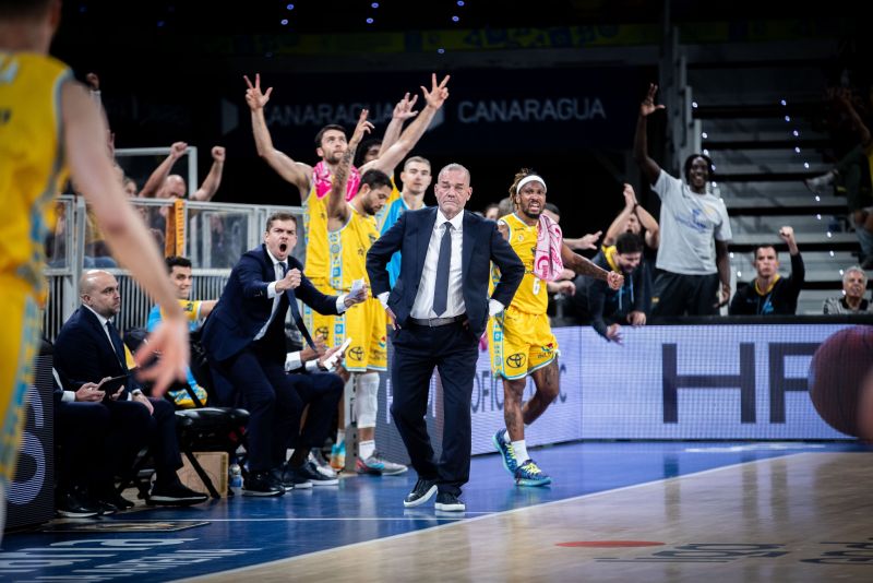 Néstor García afirma que el Granca jugó mejor contra el Baskonia que en el derbi