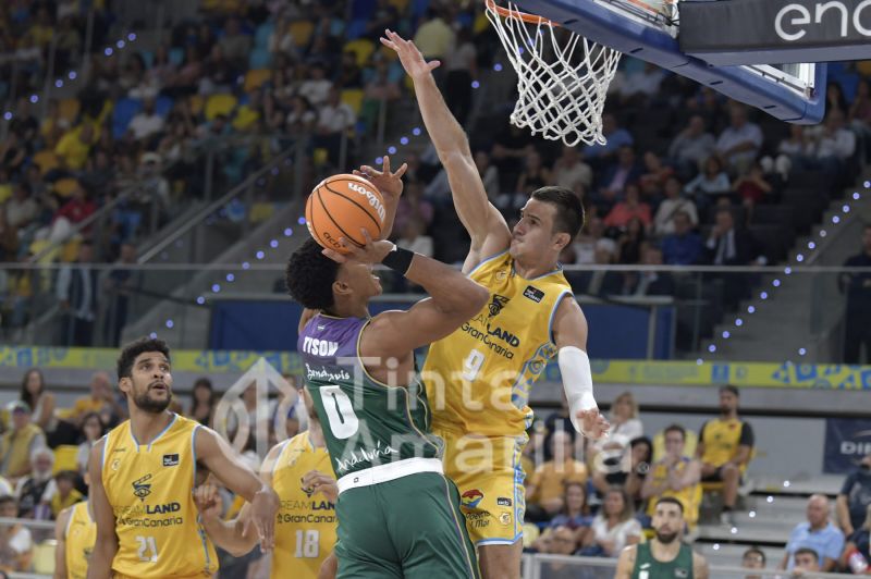 "Estamos ante el último partido de la temporada y tenemos que estar unidos"