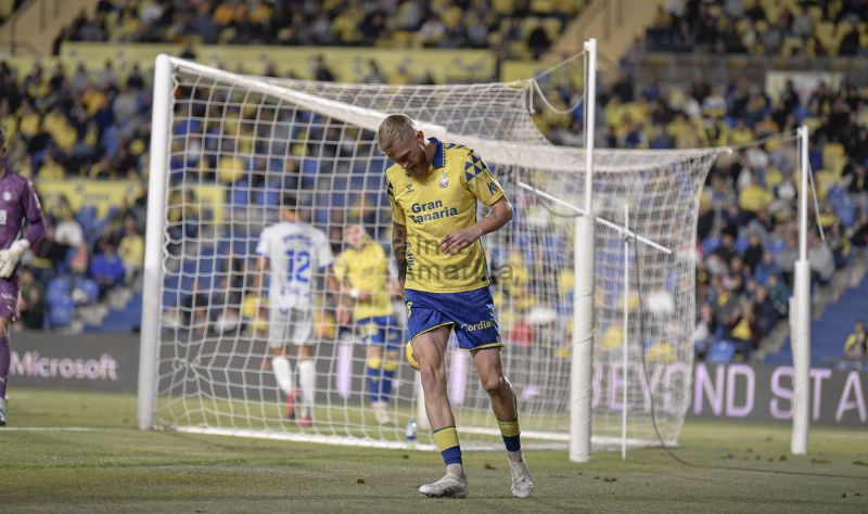 Las imprescindibles pinturas de guerra del bravo Oli McBurnie