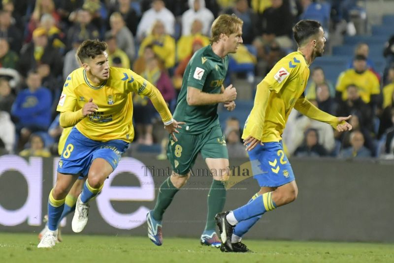 Hablan de Perrone en Argentina, Albés, Jozabed, Ibán Rodríguez, ...