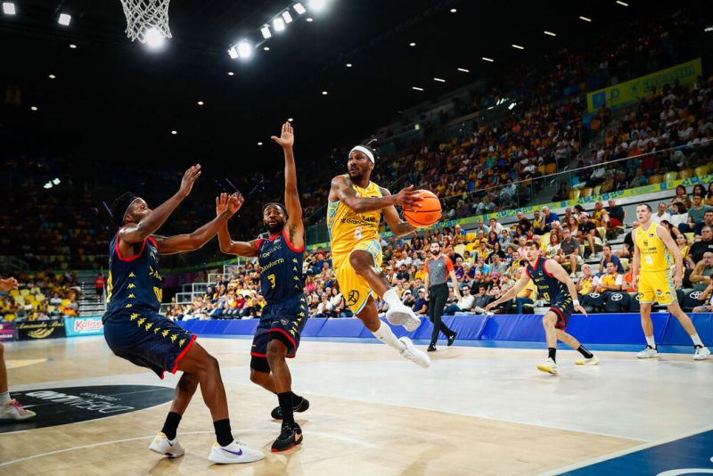 102-85: El Granca encuentra los puntos débiles del Andorra