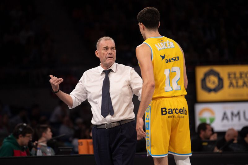 "No voy a presionar ni a volver locos a los jugadores"