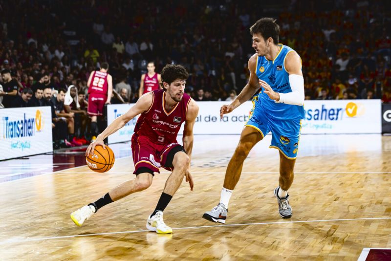 75-72: El Granca muestra otra vez en Lleida su catálogo de los horrores