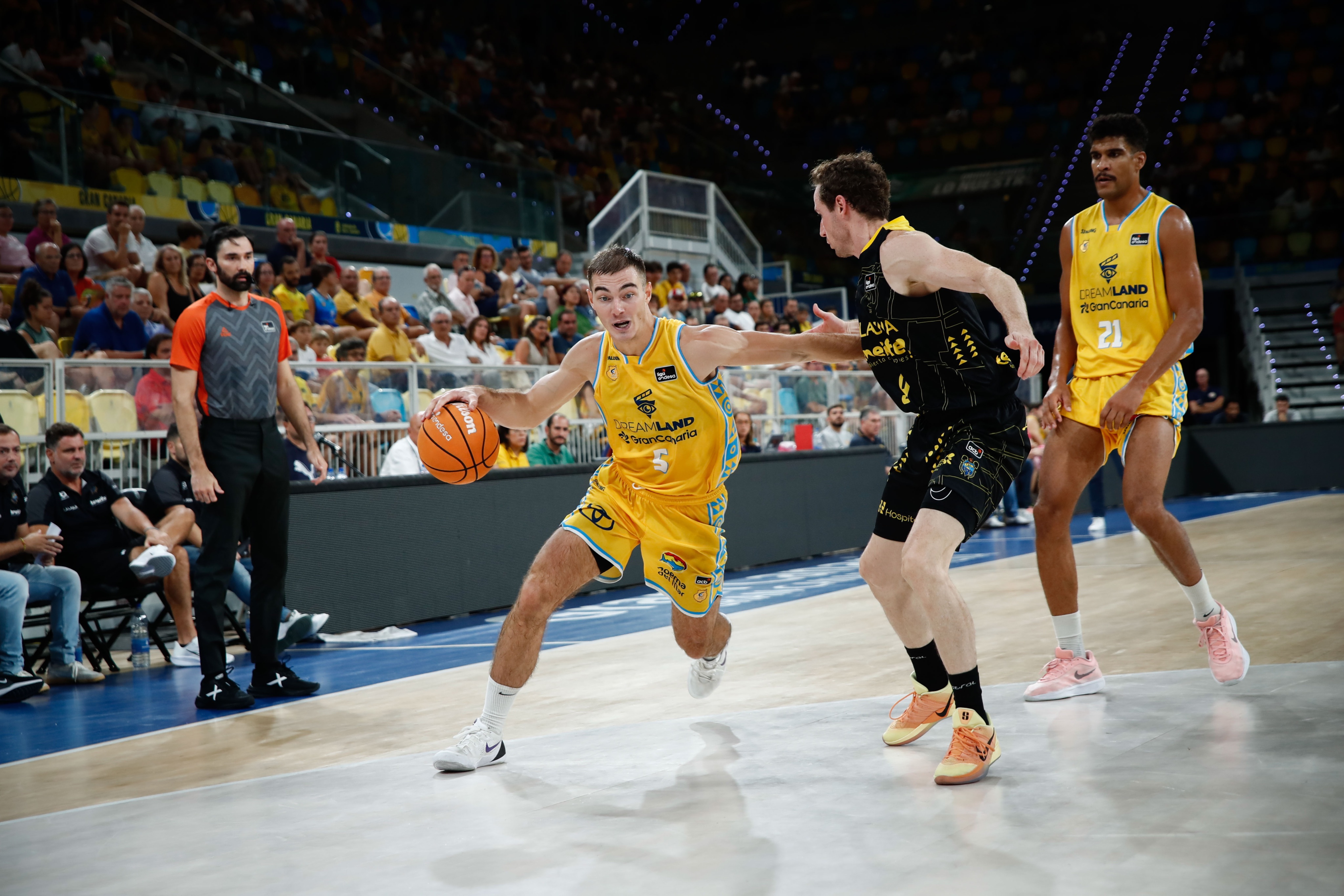 67-89: El nuevo Granca no puede seguir la estela del aceitado Tenerife