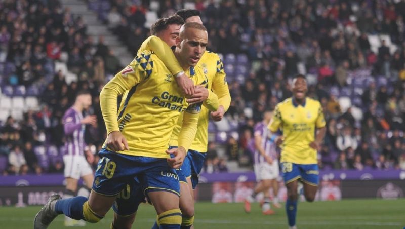 1-1: Las Palmas regresa de Pucela con un punto en una noche de terror