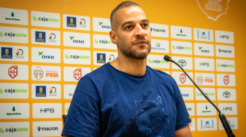 "Tenemos que crear ya la conexión con nuestra afición"