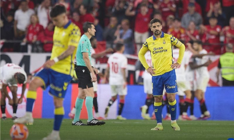1-0: Un Sevilla sin fútbol envía un misíl a la línea de flotación de la UD