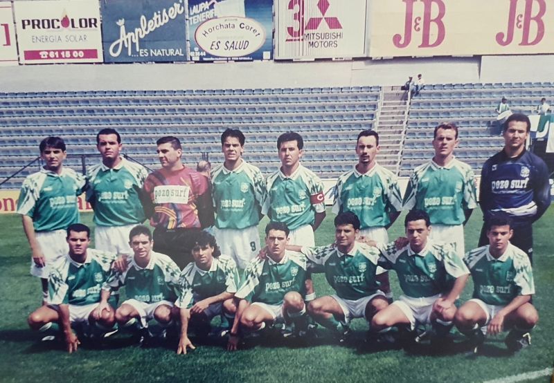 30 años del célebre registro del Estrella CF de Súper Pepe