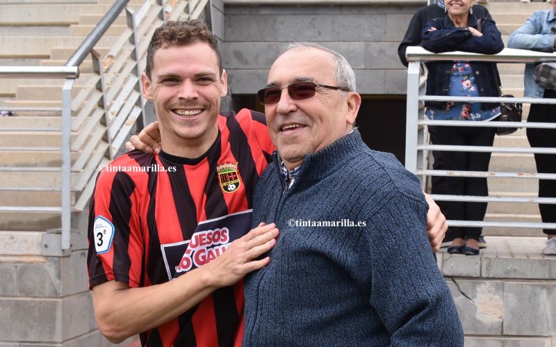 Se habla de la UD y un portero, Almeyda, Sergi Gómez, Elvis, ...