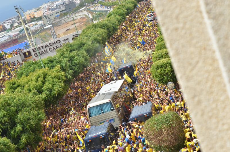 La marea amarilla recibirá a la guagua de la UD en Fondos de Segura