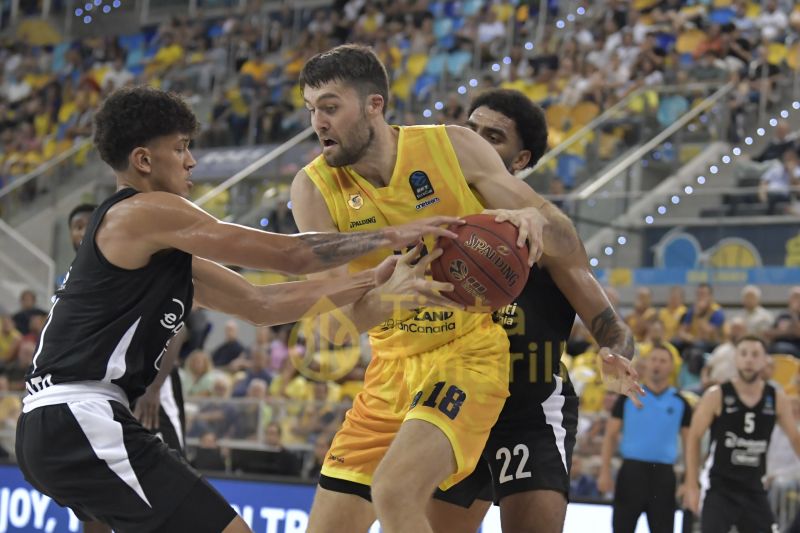 84-81: El Granca se pone serio para deslucir la gran noche del base Ford 