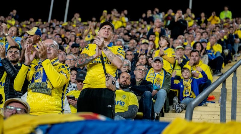 La UD y otros cuatro clubes forman la Liga de los más de 20.000 abonados