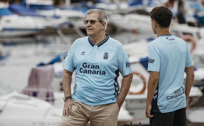 El azul del Marino FC vuelve a ser color alternativo en la UD 2025-26