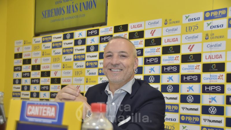 "Las Palmas tiene 18.000 abonados porque respaldan la gestión"