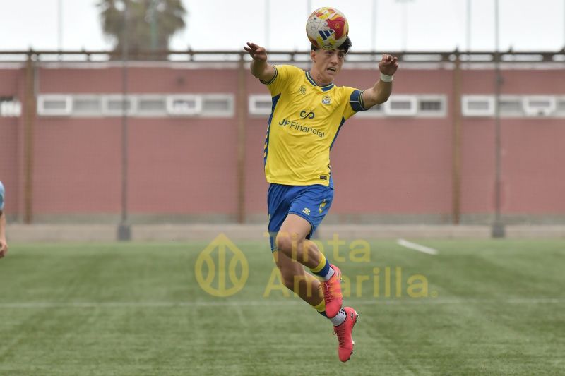 1-0: Rafa Cruz abre el camino y Valentín bate al Celta