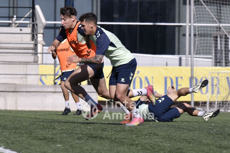 Fotos: Las Palmas C pone rumbo a Valleseco