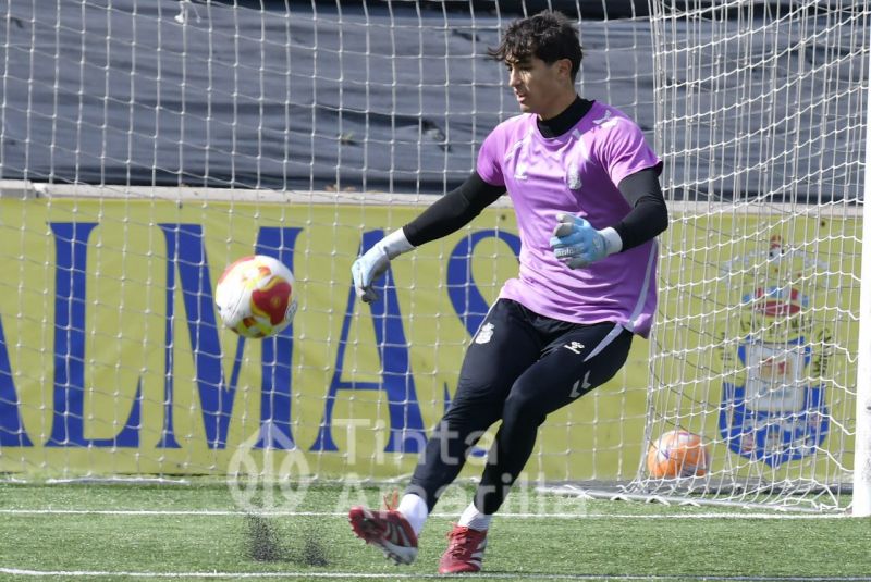 Fotos: Las Palmas C sigue su ruta en Telde