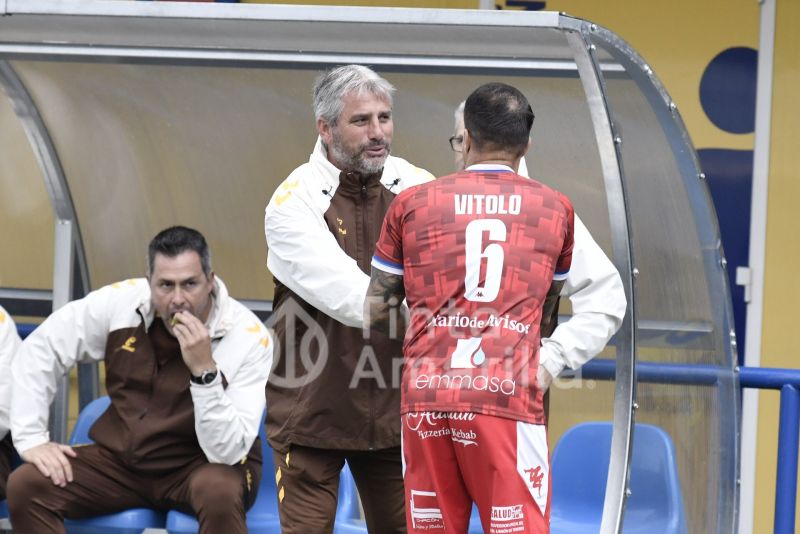 1-1: Las Palmas C sella la primera vuelta con un punto más ... y gracias