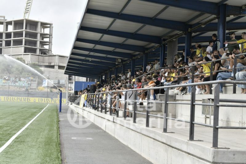 0-1: Mal estreno de Las Palmas Atlético y disgusto en el derbi de filiales