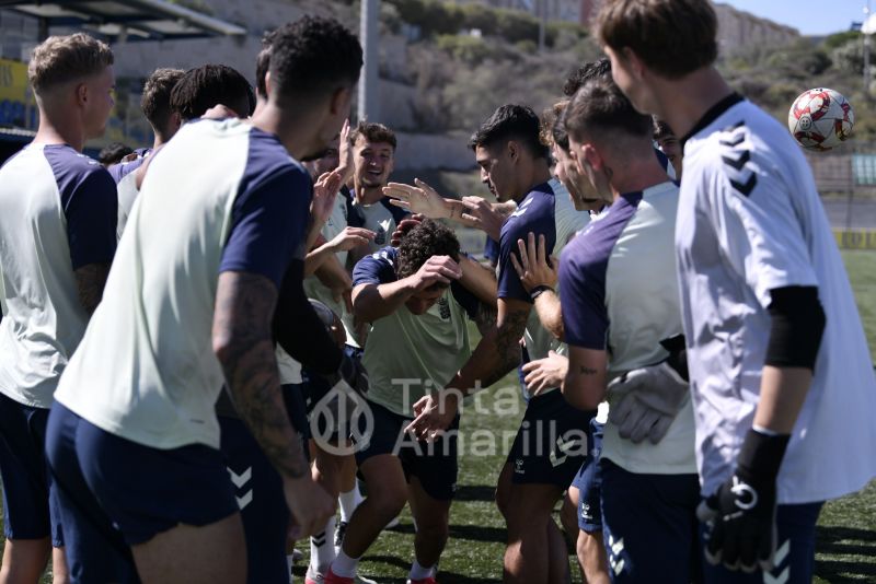 Fotos: Las Palmas Atlético visita al tercer clasificado