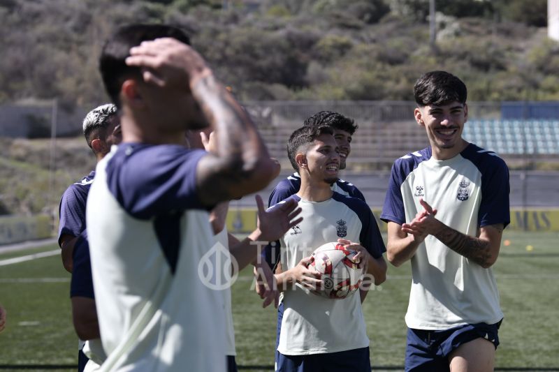Fotos: Las Palmas Atlético visita al tercer clasificado