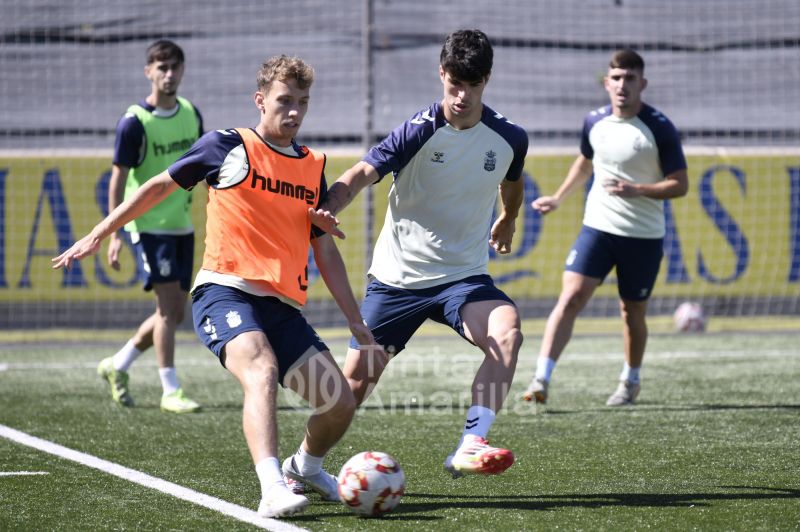Fotos: Las Palmas Atlético visita al tercer clasificado