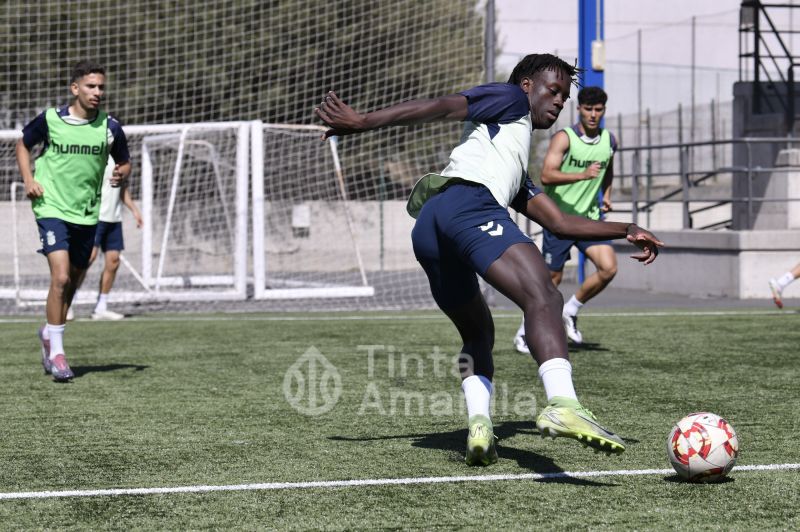 Fotos: Las Palmas Atlético visita al tercer clasificado
