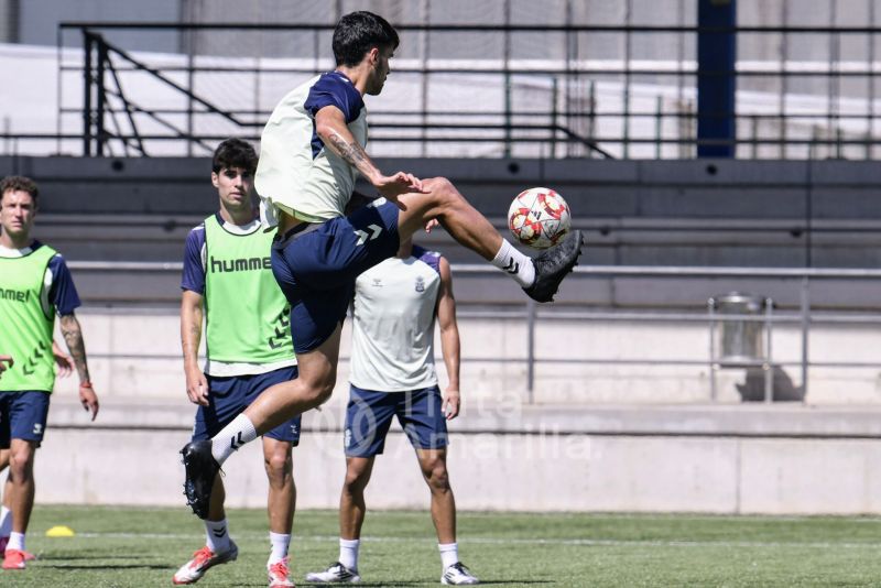 Fotos: Las Palmas Atlético visita al tercer clasificado