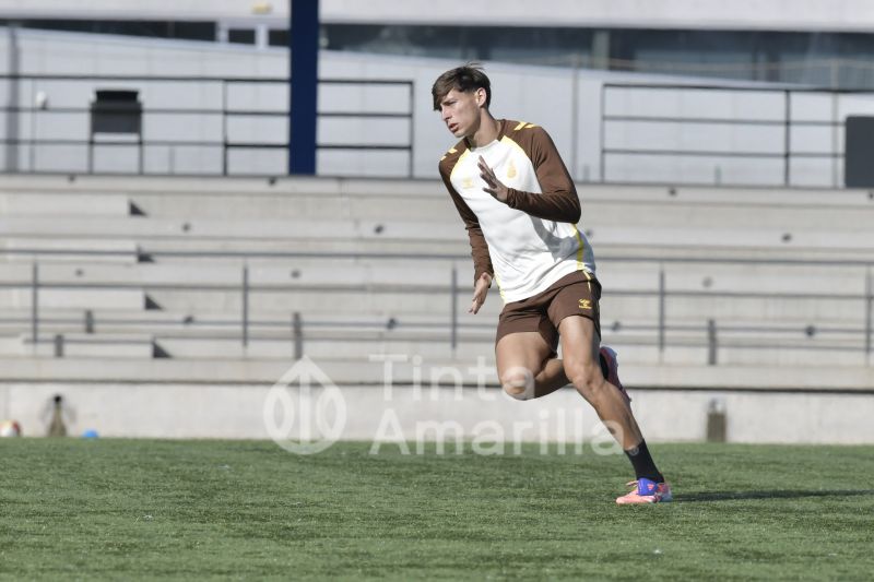 Fotos: Las Palmas C ya mira hacia el Juan Guedes
