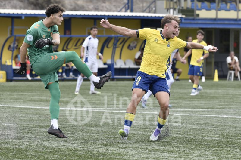 0-1: Mal estreno de Las Palmas Atlético y disgusto en el derbi de filiales