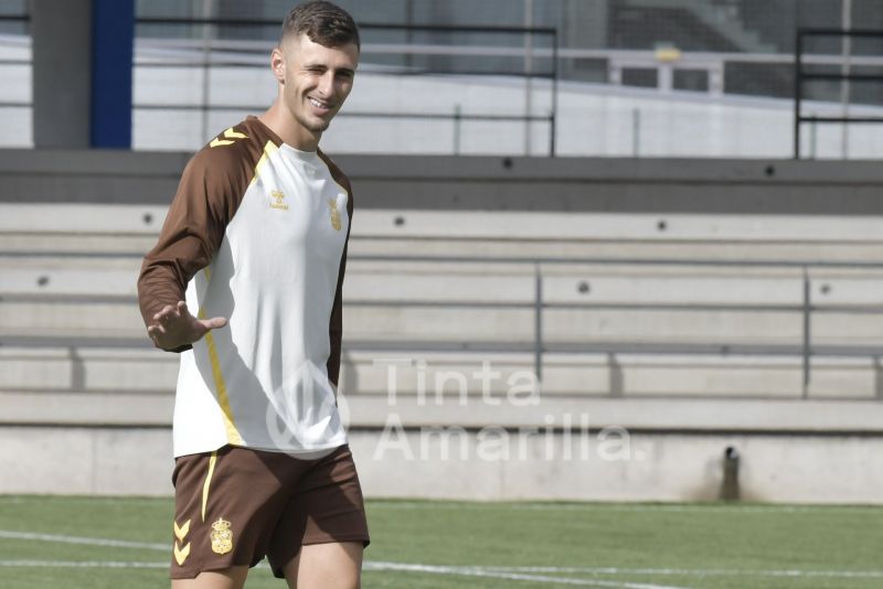 Fotos: Las Palmas Atlético cierra su primera tanda frente a otros filiales