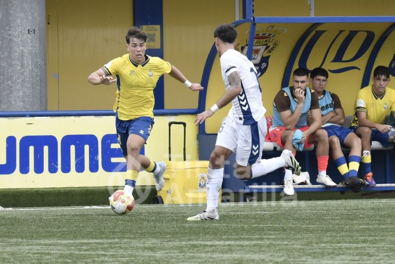 0-1: Mal estreno de Las Palmas Atlético y disgusto en el derbi de filiales