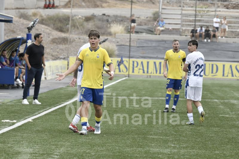 0-1: Mal estreno de Las Palmas Atlético y disgusto en el derbi de filiales