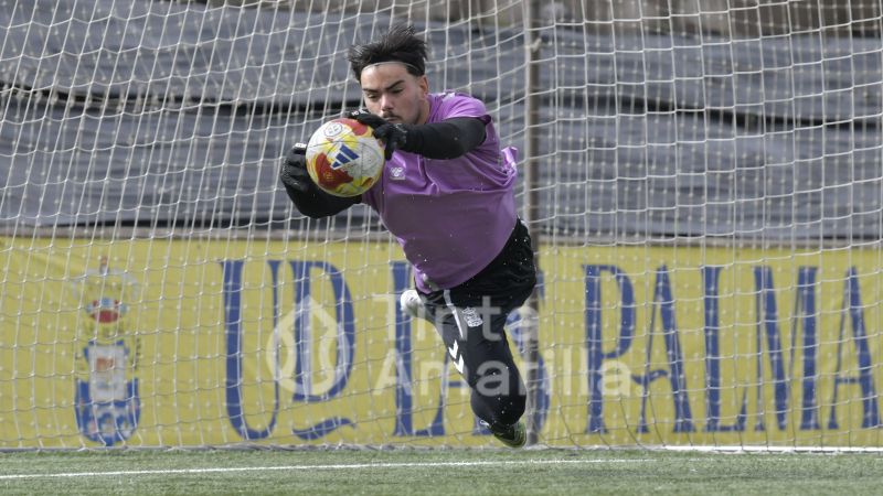 Fotos: Las Palmas Atlético cierra su primera tanda frente a otros filiales