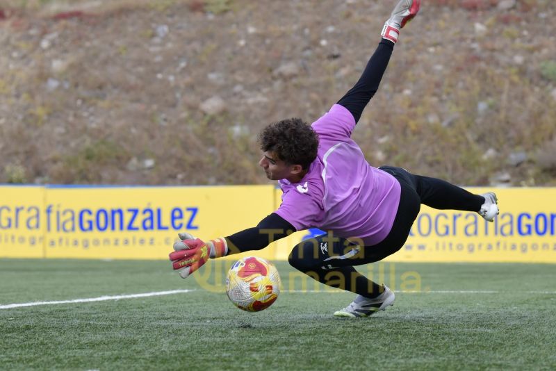 Fotos: El juvenil de la UD, ante su partido decisivo contra el Celta