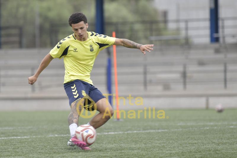 Fotos: Las Palmas C, preparado para visitar Los Olivos