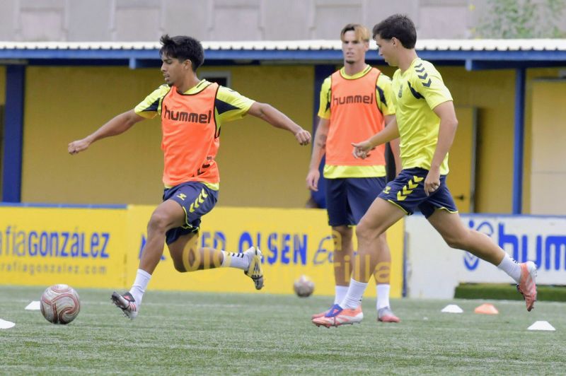 Fotos: Las Palmas Atlético ya está en modo derbi