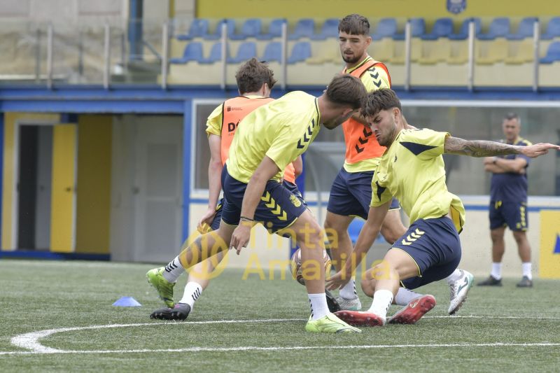 Fotos: Las Palmas Atlético ya está en modo derbi