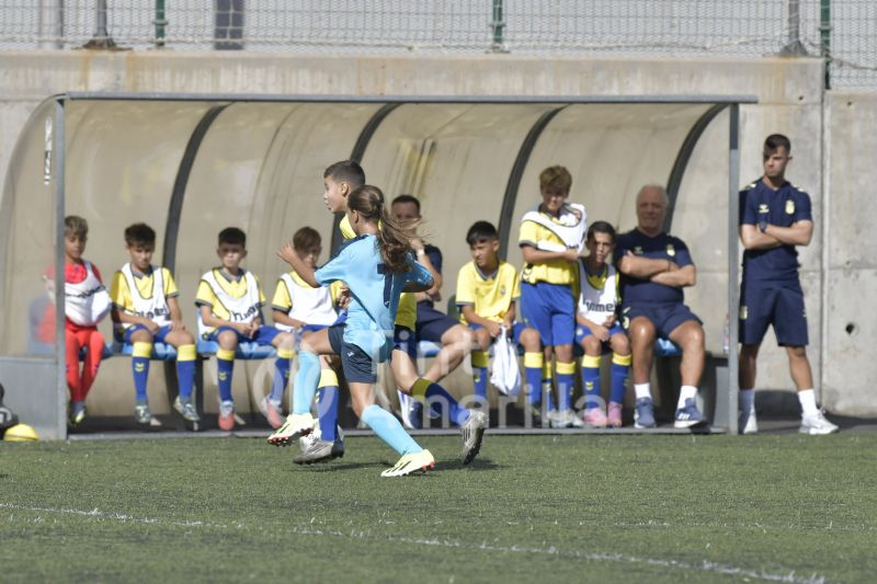 Fotos: Alevín Fundación de la UD vs Carnevali B
