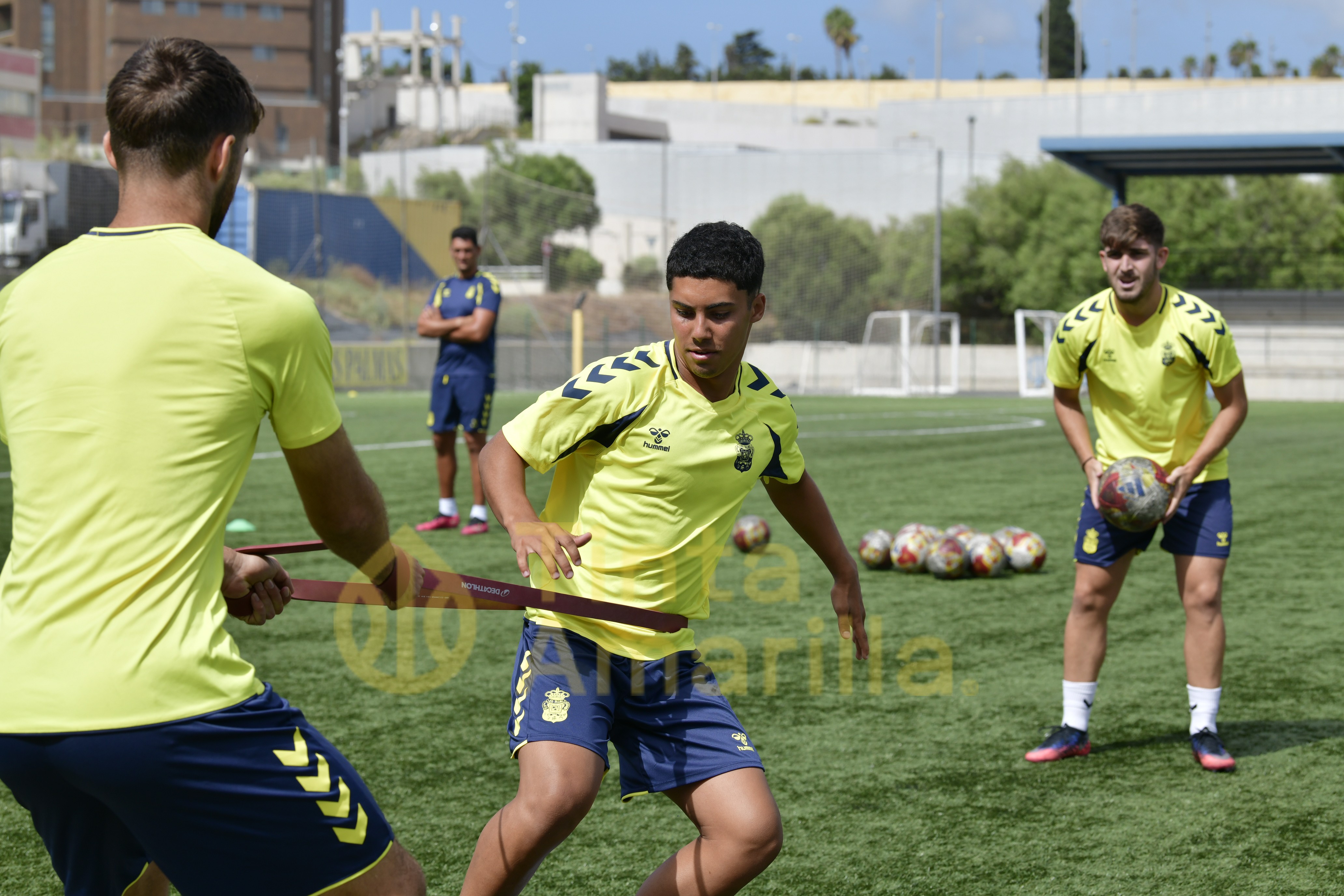 Las Palmas Atlético perfila detalles para su inminente estreno ante el Betis B