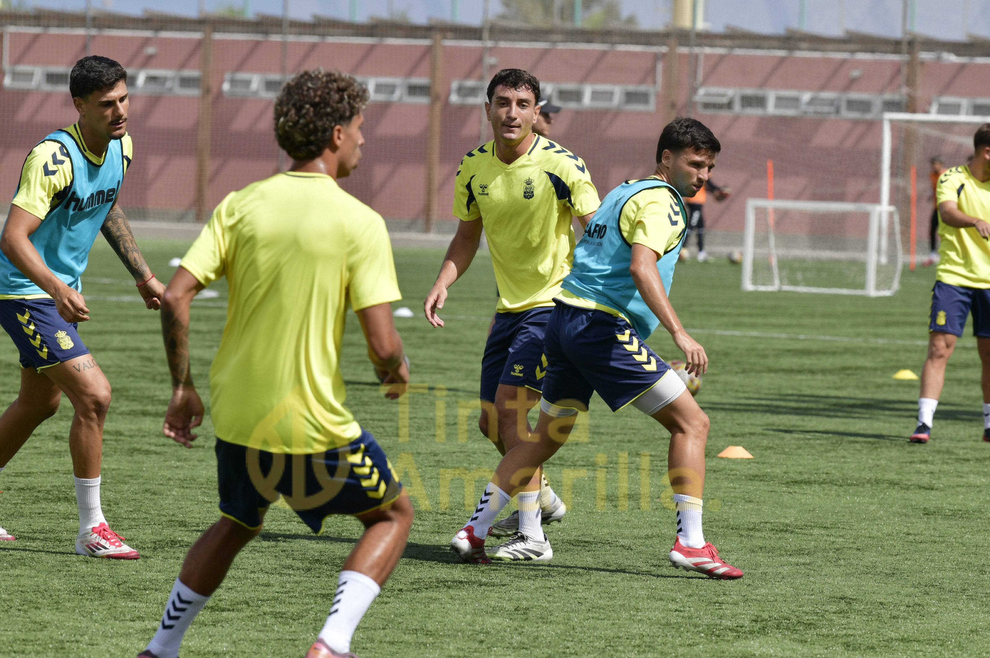 Las Palmas Atlético perfila detalles para su inminente estreno ante el Betis B