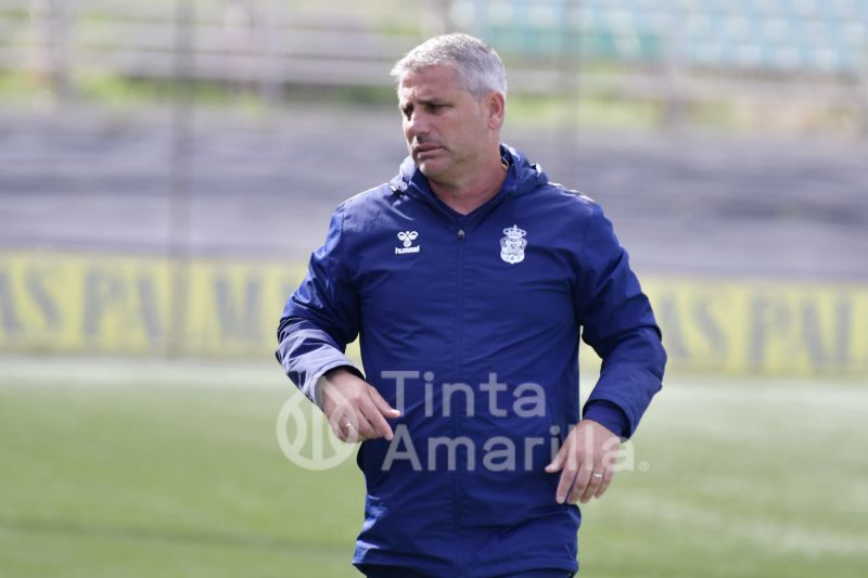 1-0: Aarón Jorge rompe con su gol los planes del Villa en el Anexo