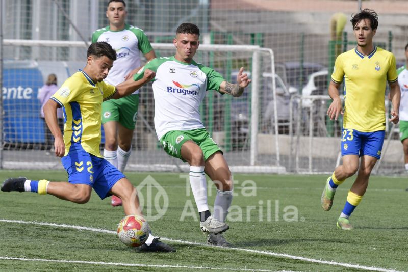 1-0: Aarón Jorge rompe con su gol los planes del Villa en el Anexo