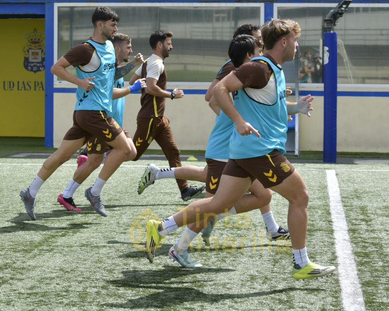Fotos: Las Palmas Atlético, a romper su racha de marzo