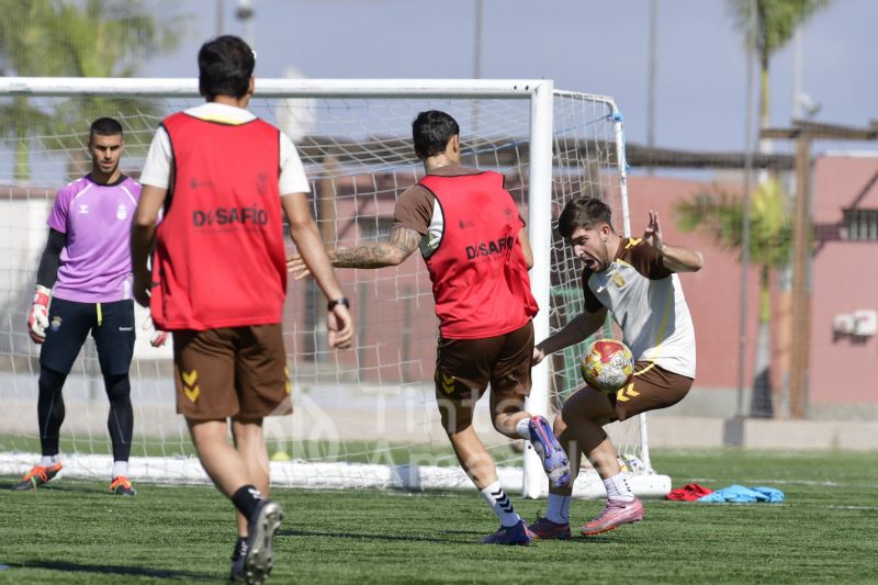 Fotos: Las Palmas Atlético, tras su primer triunfo sobre el Rayo B