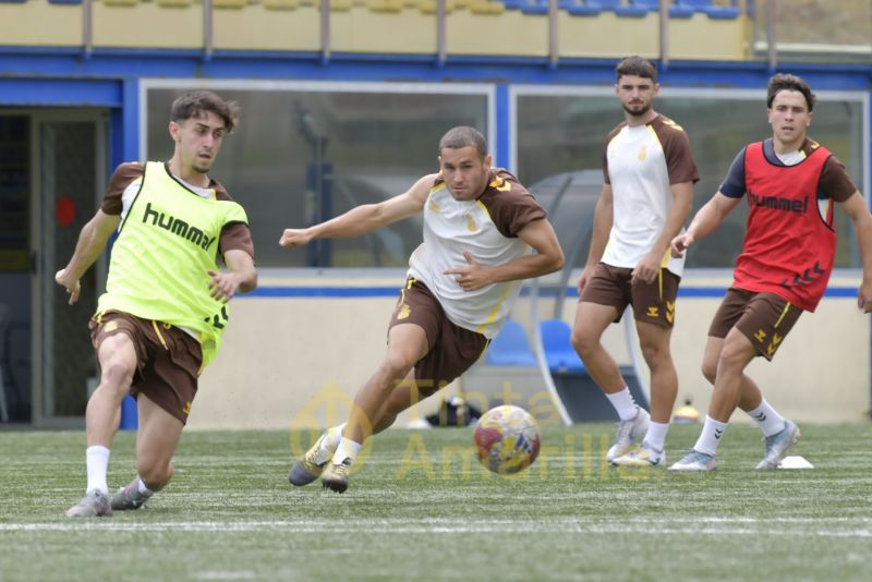 Fotos: Las Palmas Atlético, a romper su racha de marzo