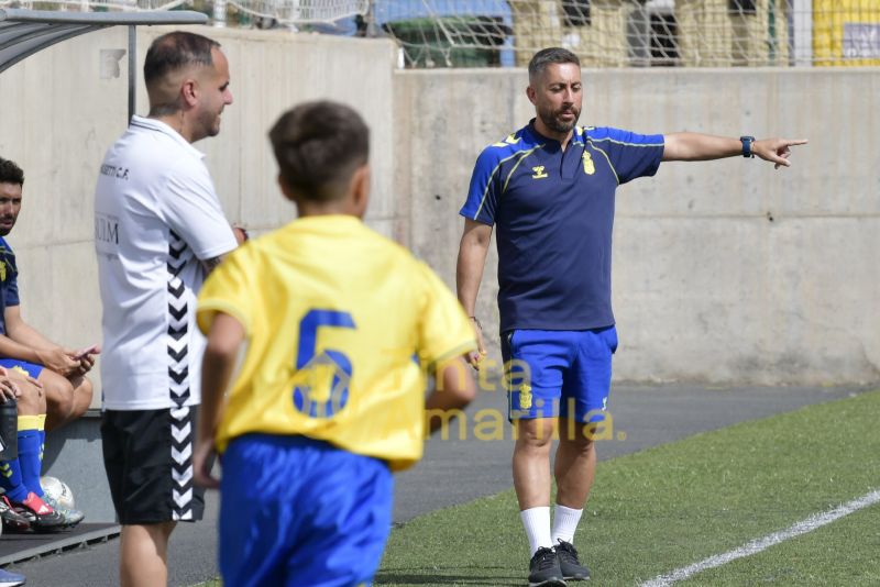 Fotos: Alevín A de la UD vs Sumisetti B