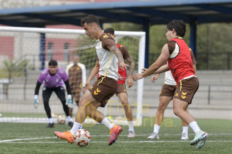 Fotos: Las Palmas Atlético, a romper su racha de marzo