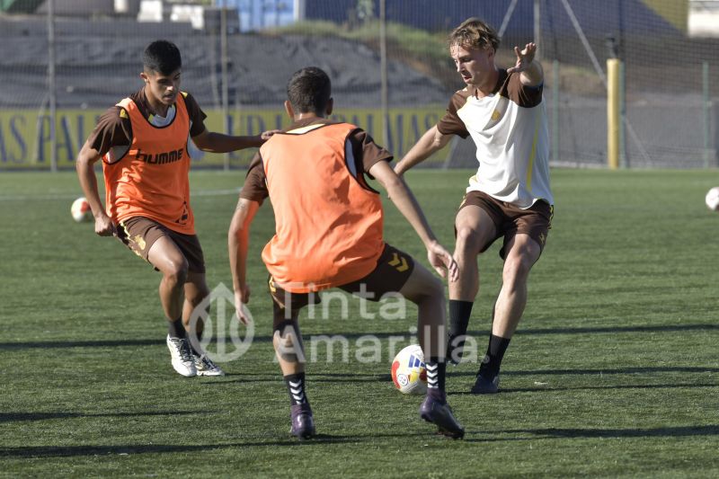 Fotos: Las Palmas C dirige su mirada a San Mateo